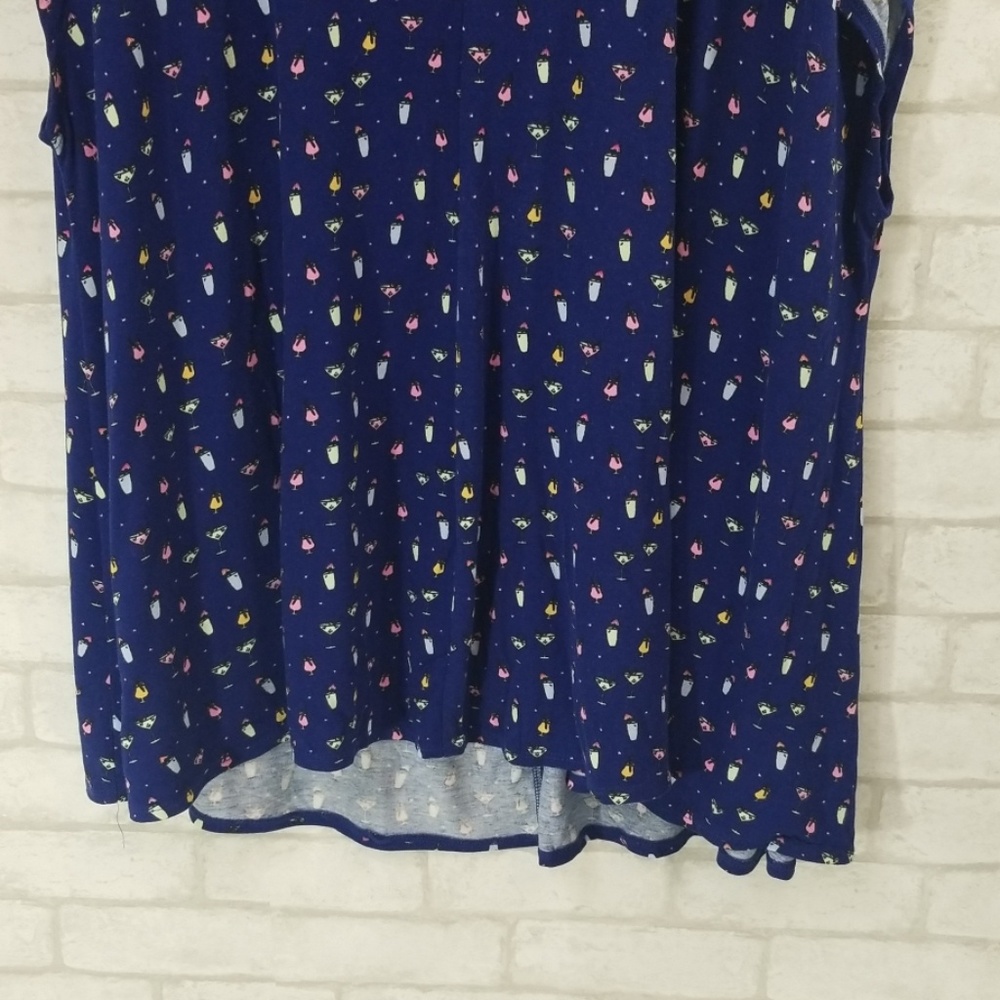 Philosophy drink print top size 3x - Picture 6 of 8